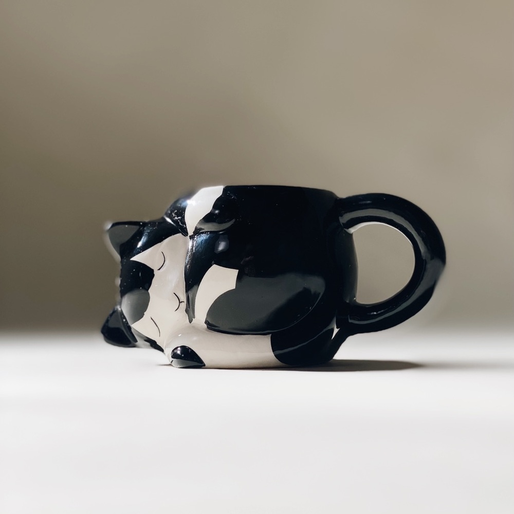Small ceramic cat mug